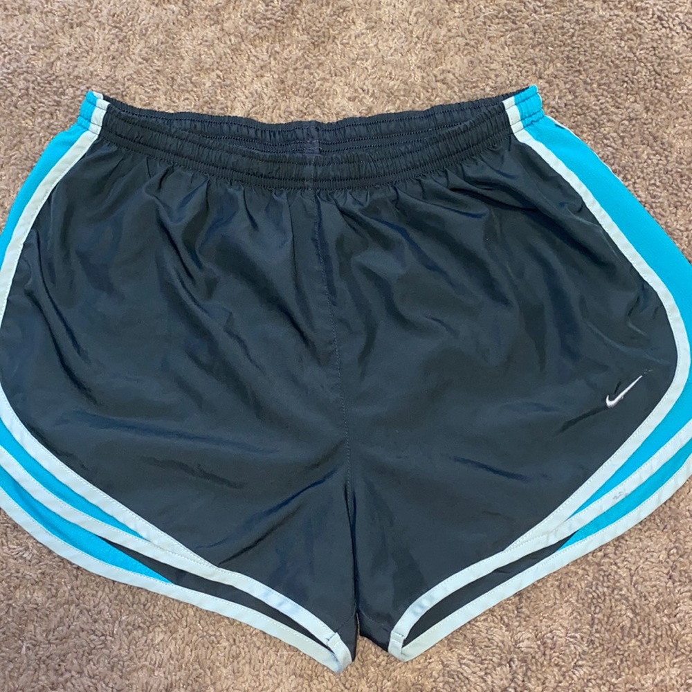 Women’s Nike Tempo shorts